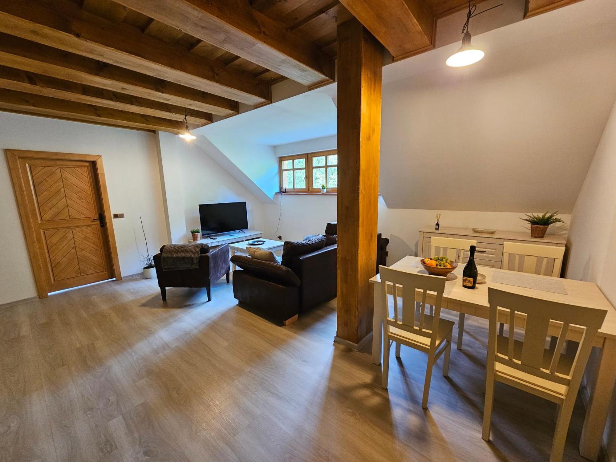 Apartmany Jezerne Velké Karlovice Habitación foto