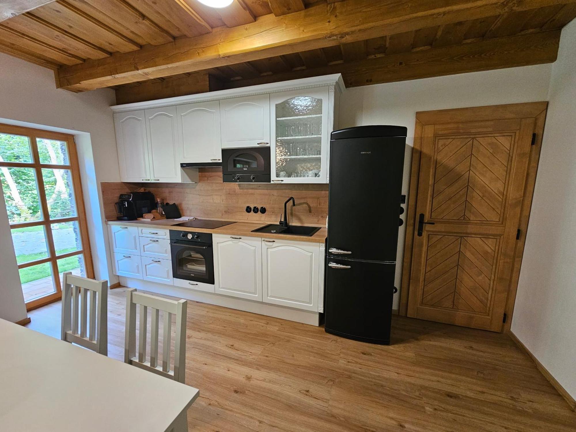 Apartmany Jezerne Velké Karlovice Habitación foto
