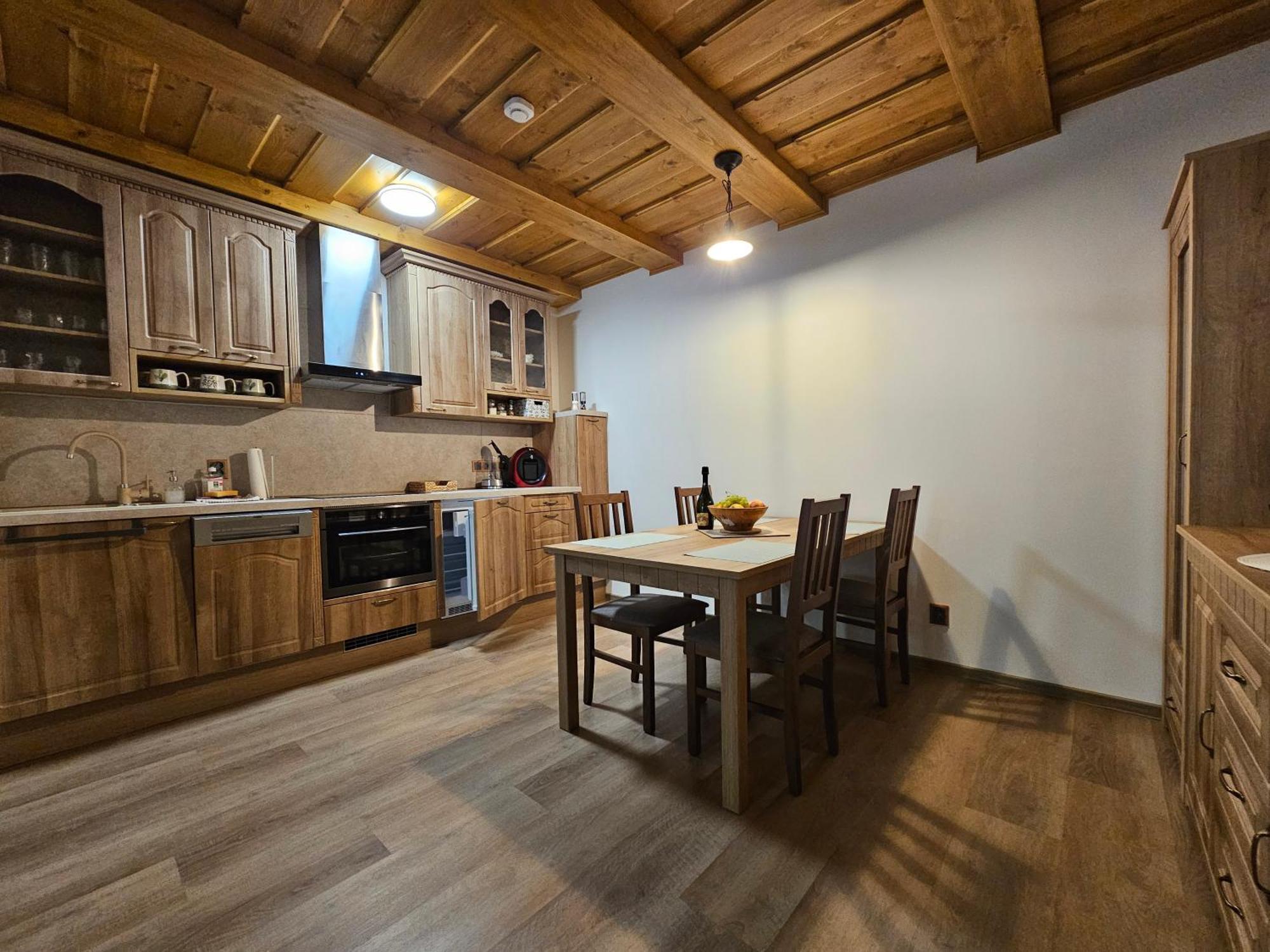 Apartmany Jezerne Velké Karlovice Habitación foto